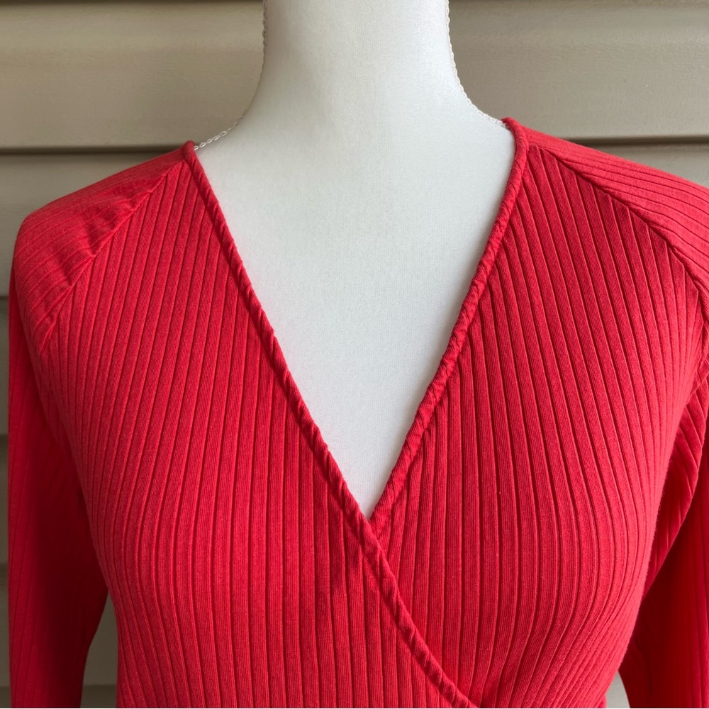 •Universal Thread• Ribbed Knit Surplice Top - Size Large - Picture 4 of 8